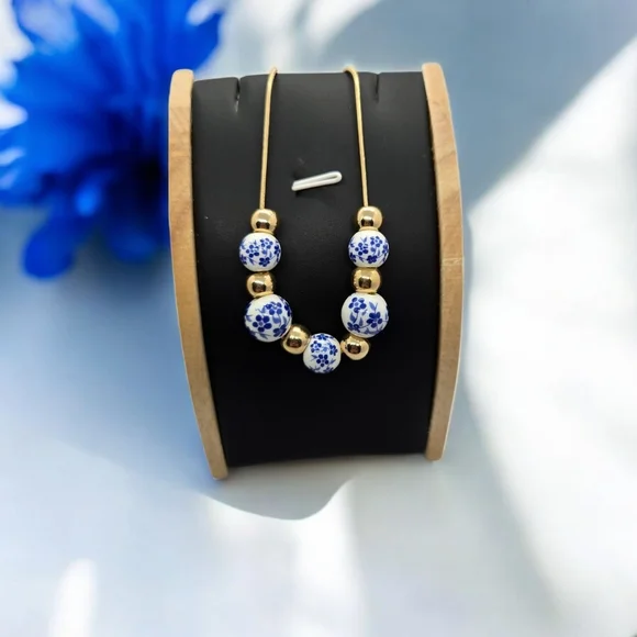 Blue Floral Porcelain Beaded Necklace Vintage Style Women’s Jewelry NWT Feminine - Picture 6 of 8